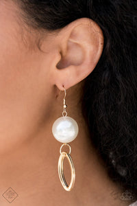 Big Spender Shimmer - Gold Earring