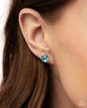 Load image into Gallery viewer, Breathtaking Birthstone - Blue Earring
