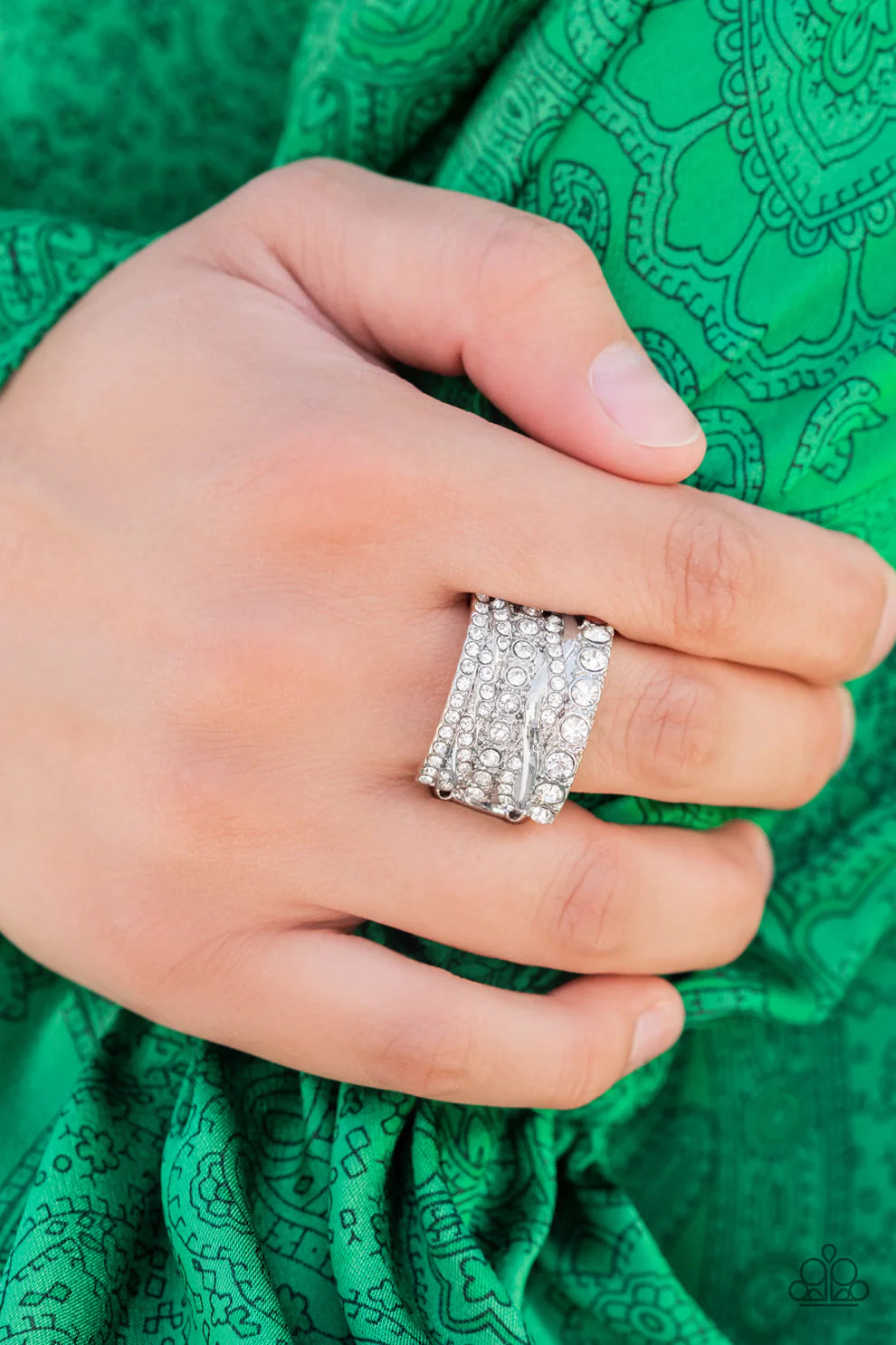 Exclusive Elegance - White Ring