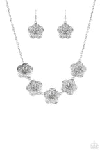 Load image into Gallery viewer, Garden Groove - Silver Necklace
