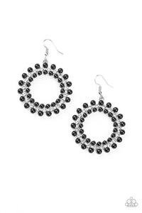 Pearly Poise - Black Earring