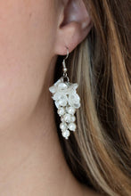 Load image into Gallery viewer, Bountiful Bouquets - White Earring
