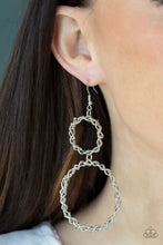 Load image into Gallery viewer, Twist of FABULOUS - Silver Earring
