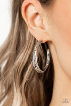 Load image into Gallery viewer, CONTOUR de Force - Silver Earring
