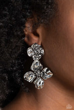 Load image into Gallery viewer, Gilded Grace - Silver Earring
