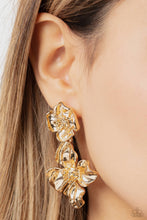 Load image into Gallery viewer, Gilded Grace - Gold Earring
