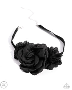 Very Viscountess - Black Necklace